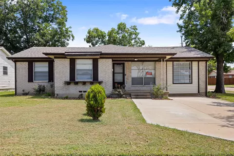 1500 Alta Vista St, Mesquite, TX 75149