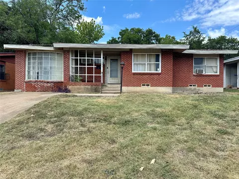 1337 Adelaide Dr, Dallas, TX 75216