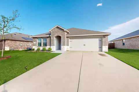614 Chuckwagon Dr, Royse City, TX 75189