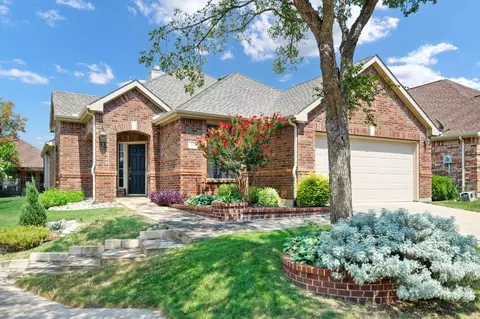 935 Sycamore Ct, Fairview, TX 75069