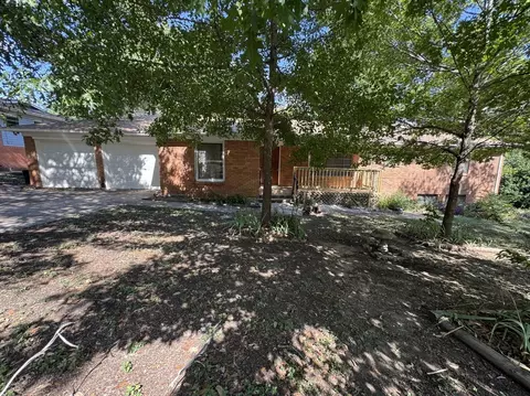 608 Walter Hill Dr, Grand Prairie, TX 75050
