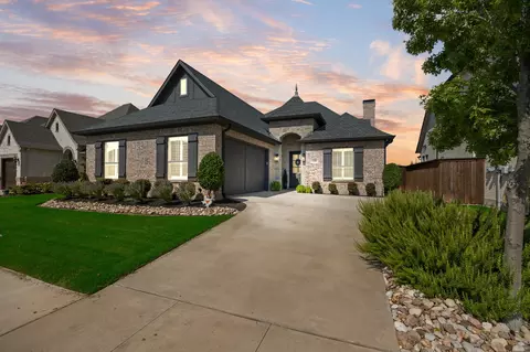 2225 Somercrest Pl, Midlothian, TX 76065