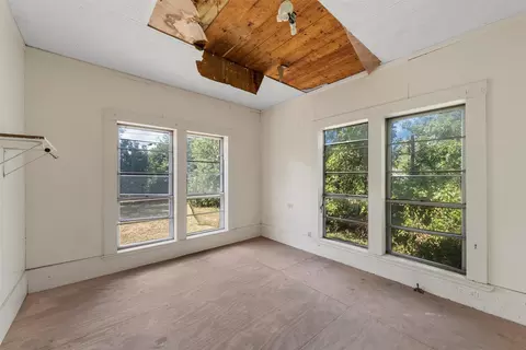 Bedroom - 222 East Farish Ave, Rosebud, TX 76570 photo 1 of 3