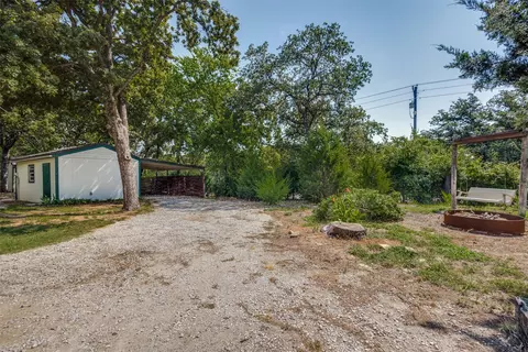 Exterior - 204 Timberview Ct, Argyle, TX 76226 photo 7 of 10