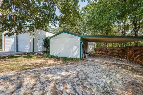 Exterior - 204 Timberview Ct, Argyle, TX 76226 photo 8 of 10