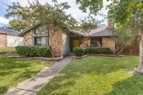 11018 Listi Dr, Dallas, TX 75238