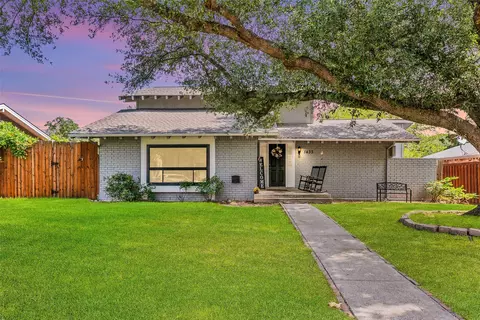 1433 Forestglen Dr, Lewisville, TX 75067