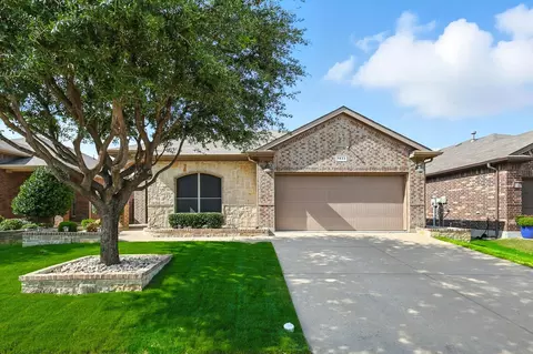 1833 Capulin Rd, Fort Worth, TX 76131