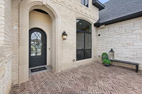 7100 Eagles Nest Ct, Argyle, TX 76226 photo 4