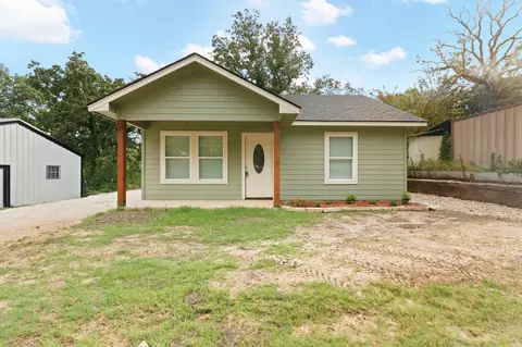 62 Live Oak St, Alvarado, TX 76009