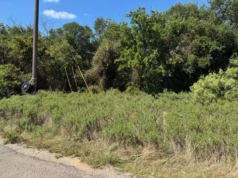 5402 Celina Ct, Granbury, TX 76048