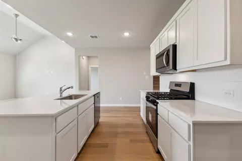 Kitchen - 429 Rockstream Dr, Lavon, TX 75166 photo 1 of 1