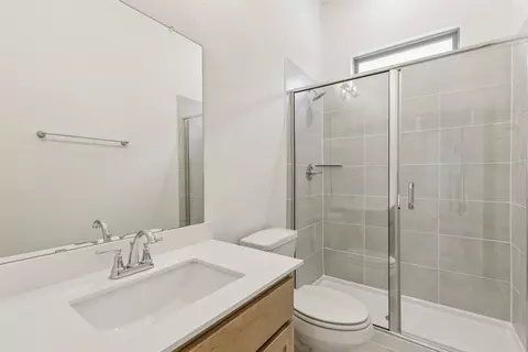 Bath - 2033 Bluestem Rd, Celina, TX 75009 photo 3 of 4