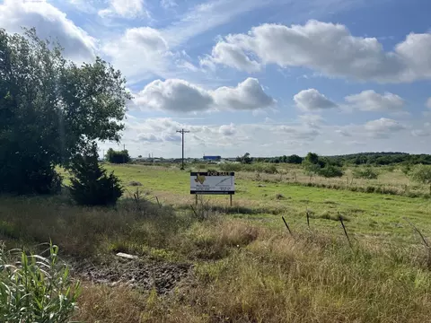 11858 Fm 1190, Sanger, TX 76266