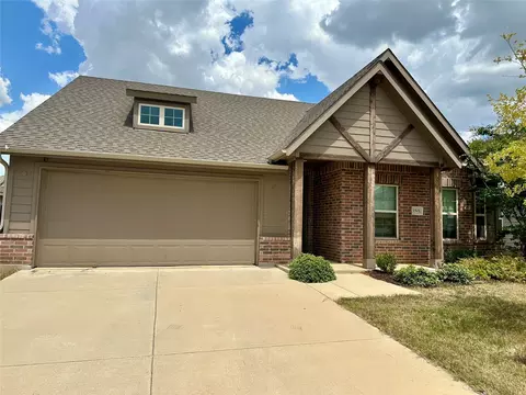 1501 Black Oak Dr, Denton, TX 76209