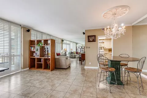 6211 W Northwest Hwy #700, Dallas, TX 75225
