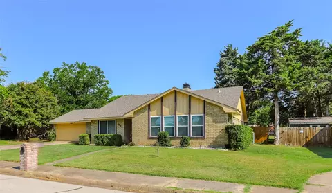 1327 Big Stone Gap Rd, Duncanville, TX 75137
