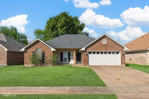 5804 Pampus Ln, Bossier City, LA 71112