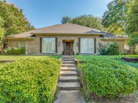 6434 Mccommas Blvd, Dallas, TX 75214