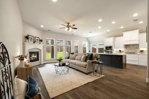 827 Esk Ave, Celina, TX 75009