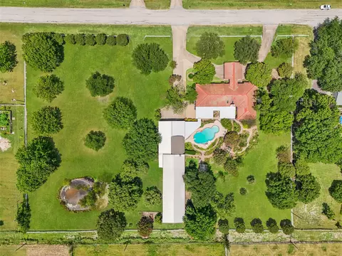 2004 Bonanza Dr, Sachse, TX 75048