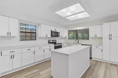 Kitchen - 1216 Baxter Dr, Plano, TX 75025 photo 6 of 6