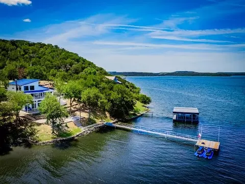 2459 Upper Burma Rd, Graford, TX 76449