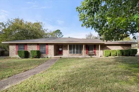 2812 Winfield Dr, Corsicana, TX 75110