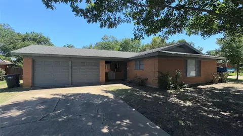 6917 Sheridan Rd, Fort Worth, TX 76134