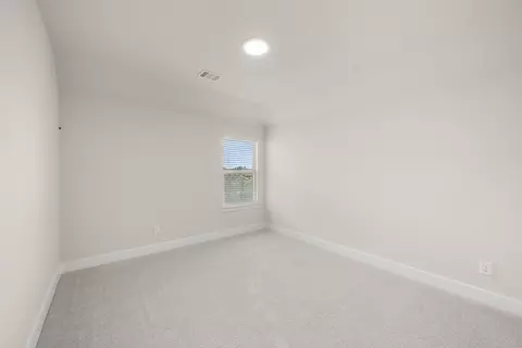 490 Red Maple Rd, Waxahachie, TX 75165