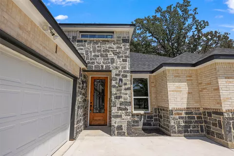 11300 Cedar Dr, Mabank, TX 75156