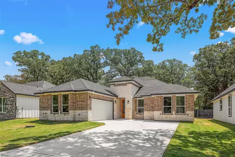 11306 Cedar Dr, Mabank, TX 75156