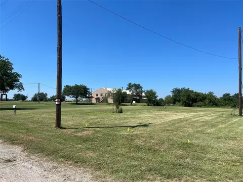 548 Depot St, Jacksboro, TX 76458