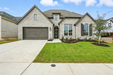 904 Mumms Field Dr, Fort Worth, TX 76247