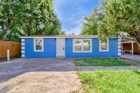 1212 S Sargent St, Fort Worth, TX 76105