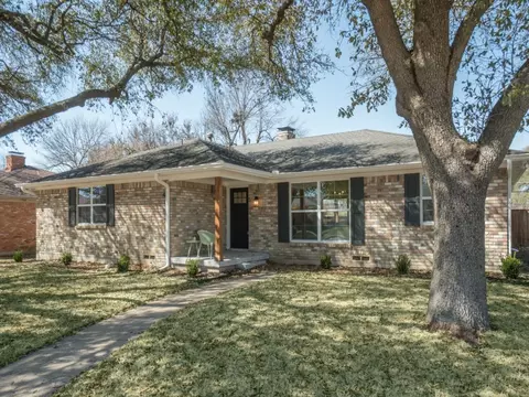 4307 Blackheath Rd, Dallas, TX 75227