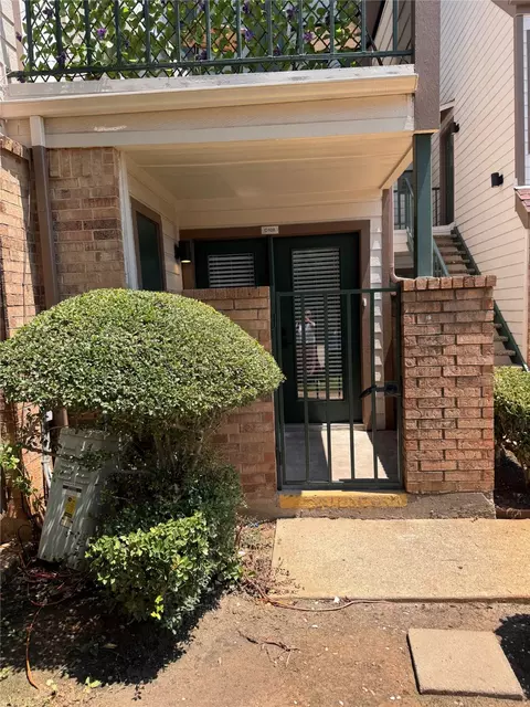 2305 Basil Dr #D108, Arlington, TX 76006