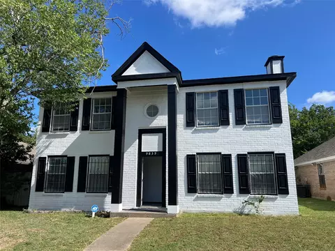 9839 Paramount Ave, Dallas, TX 75217