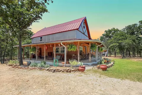 320 Rocky Mound Rd, Graham, TX 76450