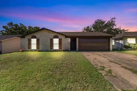 2313 February Ln, Grand Prairie, TX 75050