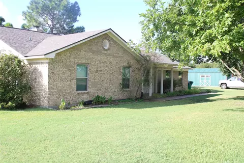 101 Fort Graham Cir, Waco, TX 76705