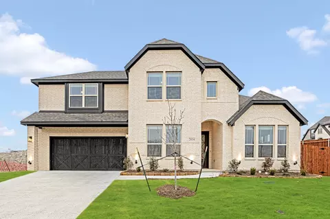 2034 Cascades Ct, Desoto, TX 75115