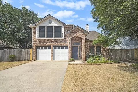 7600 Misty Ridge Dr N, Fort Worth, TX 76137
