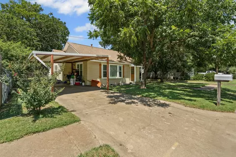 1289 W Park St, Stephenville, TX 76401