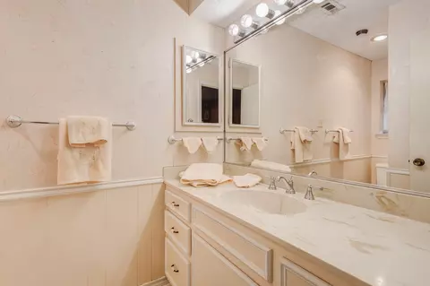 Bath - 605 E Spring Valley Rd, Richardson, TX 75081 photo 1 of 5