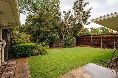 Exterior - 605 E Spring Valley Rd, Richardson, TX 75081 photo 3 of 4