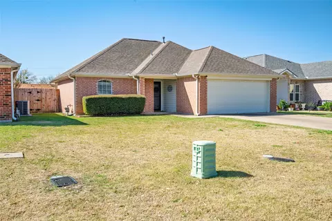 3505 Shelby Ave, Greenville, TX 75402