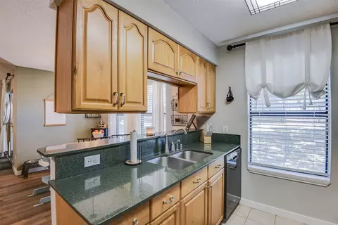 Kitchen - 1605 Woodpath Dr, Euless, TX 76039 photo 3 of 4