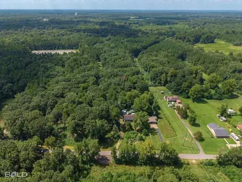 1 Bledsoe Rd, Keithville, LA 71047