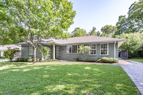 6446 Runnemede Ln, Dallas, TX 75214